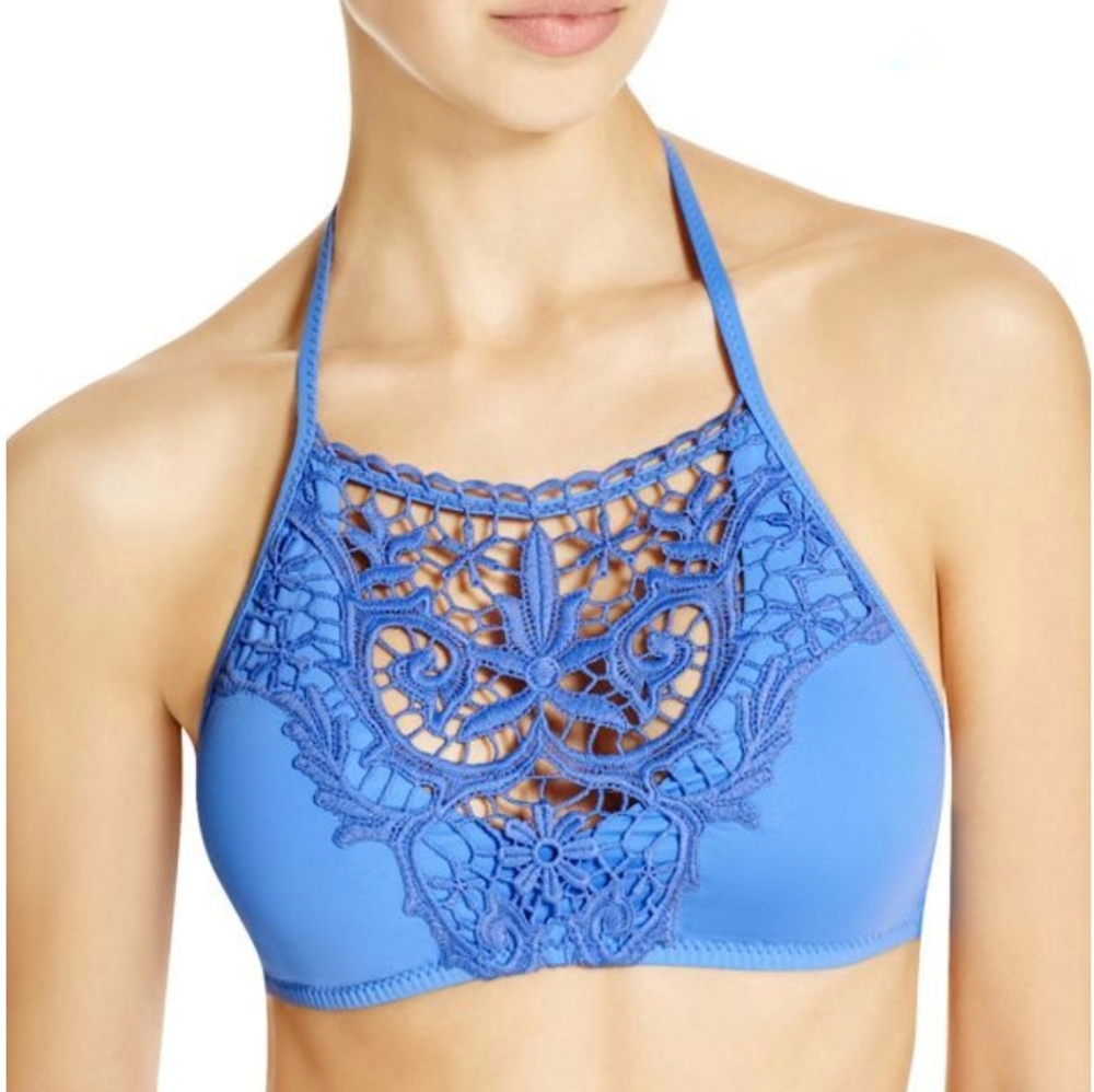 REBECCA VIRTUE High Neck Halter Crochet Bikini Top